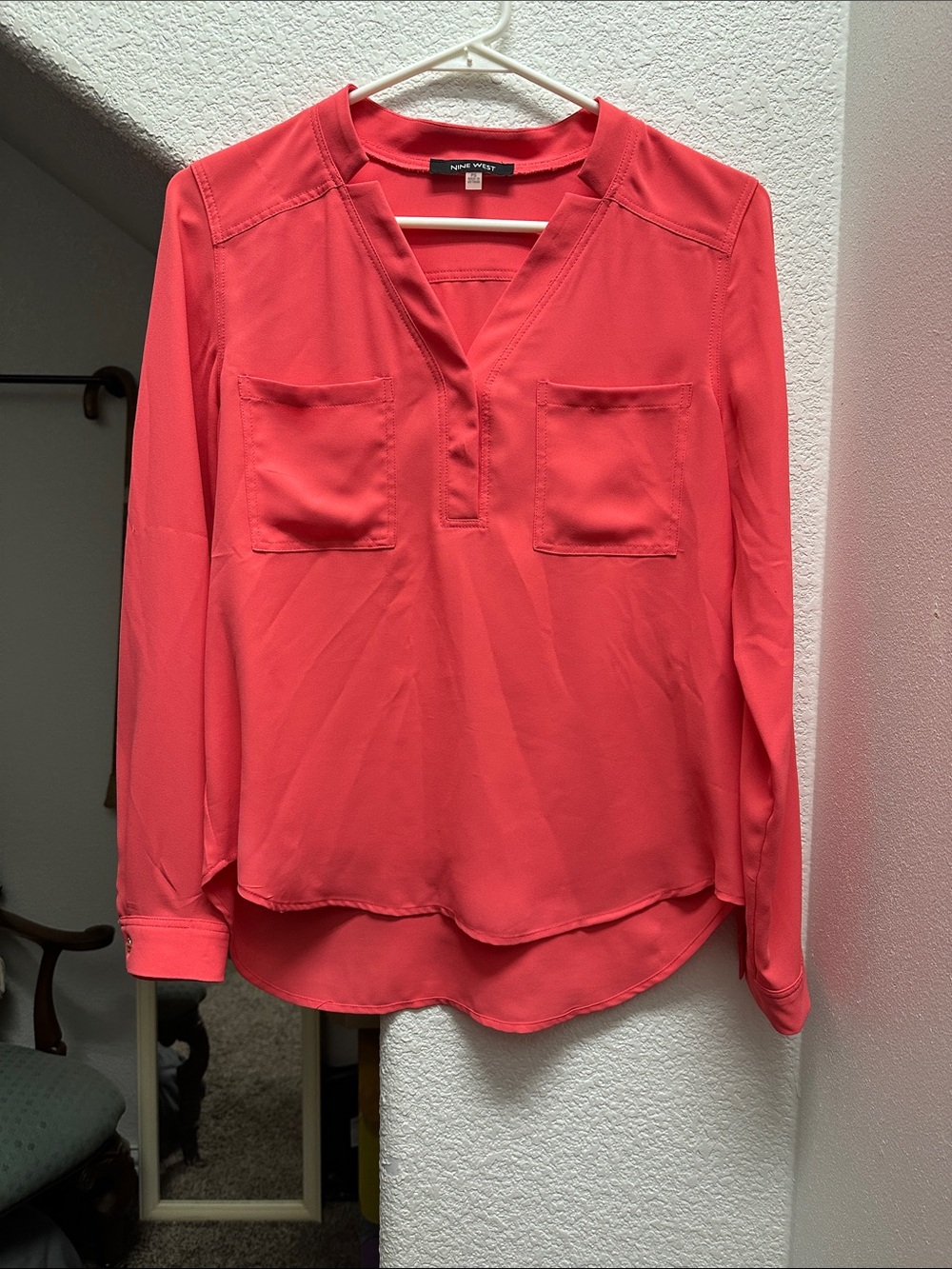 Nine West Coral-Red V-Neck Long Sleeve Blouse
